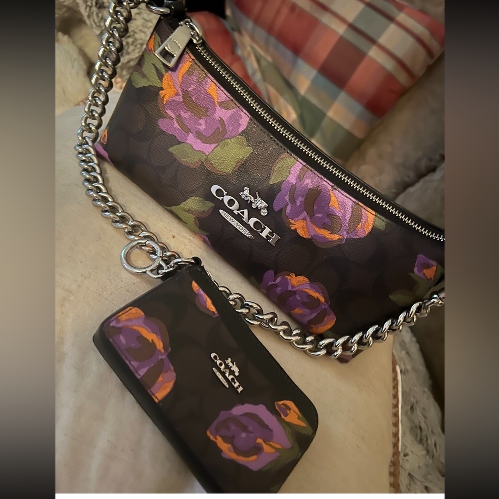 Coach beautiful set